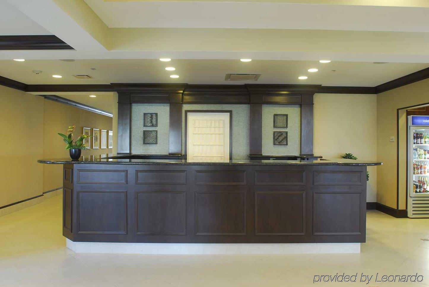 Hilton Garden Inn Hampton Coliseum Central Exterior foto